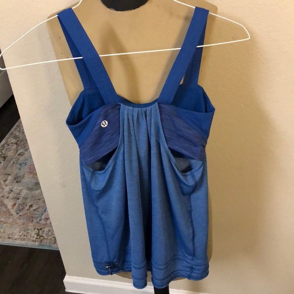 Lululemon top - Picture 2 of 2